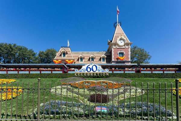 Super 8 by Wyndham Torrance LAX Airport Area in Torrance, California, United States