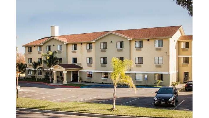 Super 8 by Wyndham Vacaville in Vacaville, California, United States