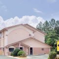 Super 8 by Wyndham Warner Robins