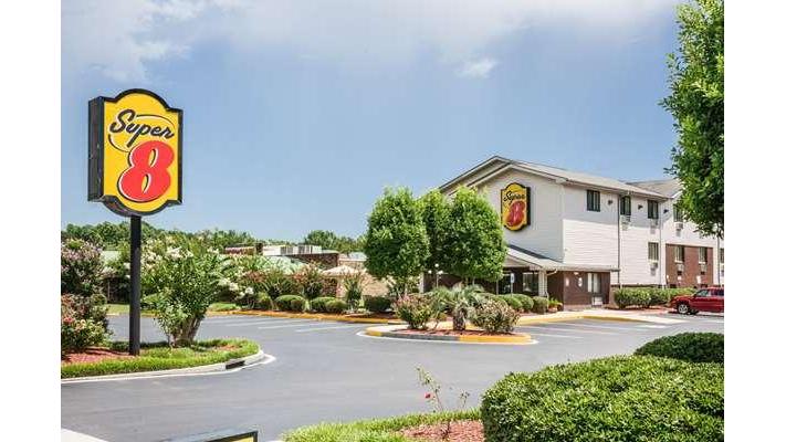 Super 8 by Wyndham Wilmington in Wilmington, Delaware, United States
