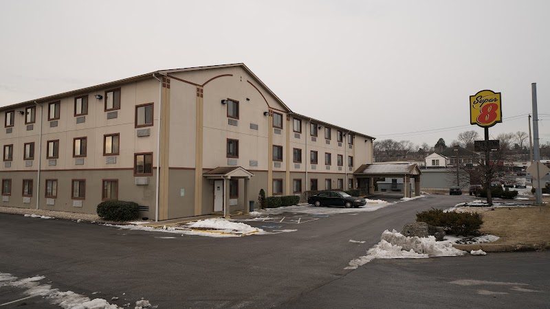 Super 8 by Wyndham York in York, Pennsylvania, United States