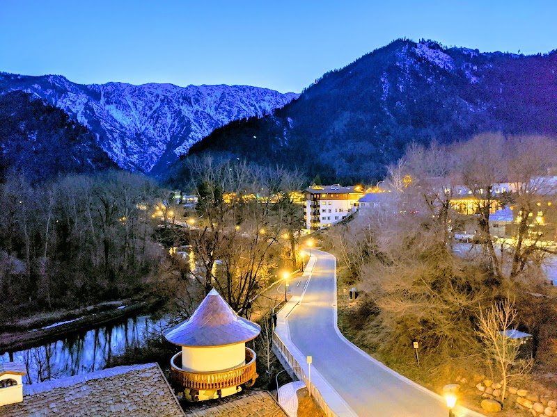 The Blackbird Lodge in Spokane, Washington, United States