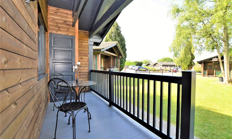 The Cabin at Pinewood Retreat in Carterville, Illinois, United States