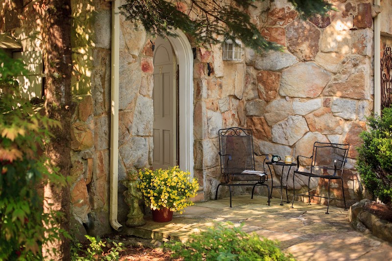 The Chanticleer Inn Bed & Breakfast in Signal Mountain, Tennessee, United States