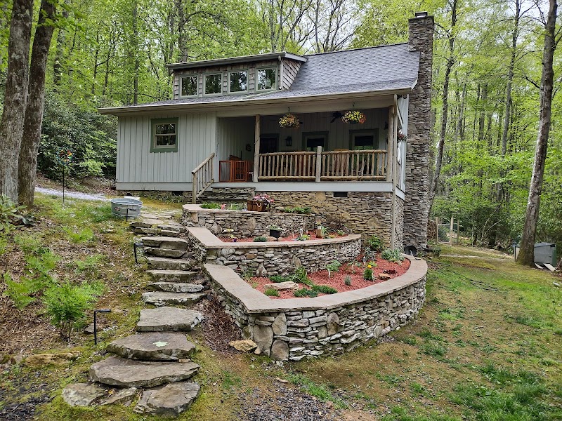 The Crooked Cabin Inn in Swannanoa, North Carolina, United States