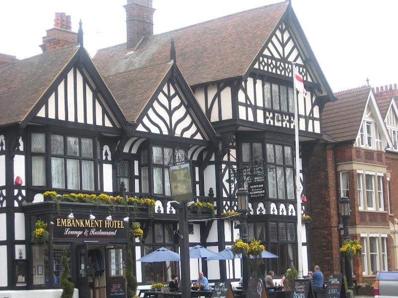 The Embankment Hotel in Bedford, United Kingdom