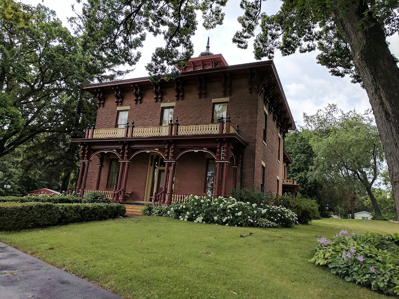 The Inn at the Old Republic in South Bend, Indiana, United States