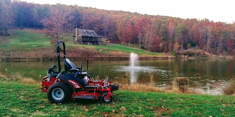 The Little Red Cabin in Luray, Virginia, United States