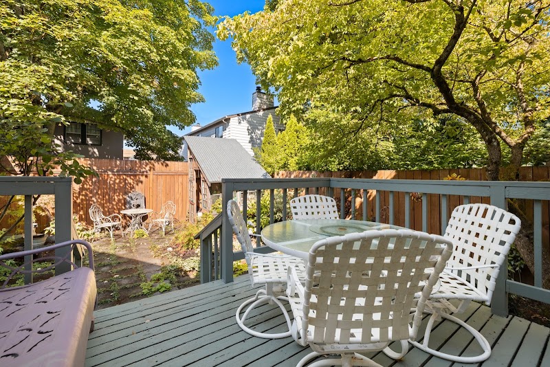 The Painted Lady Inn in Sherwood, Oregon, United States