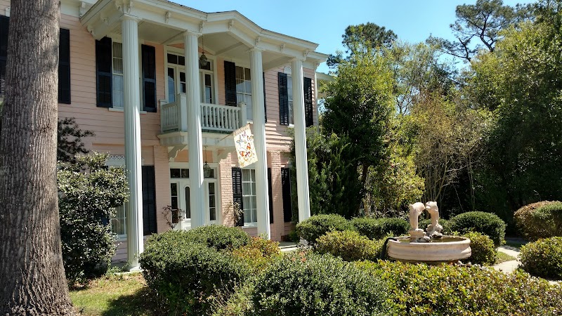 The Pink Dolphin Inn in Summerville, South Carolina, United States
