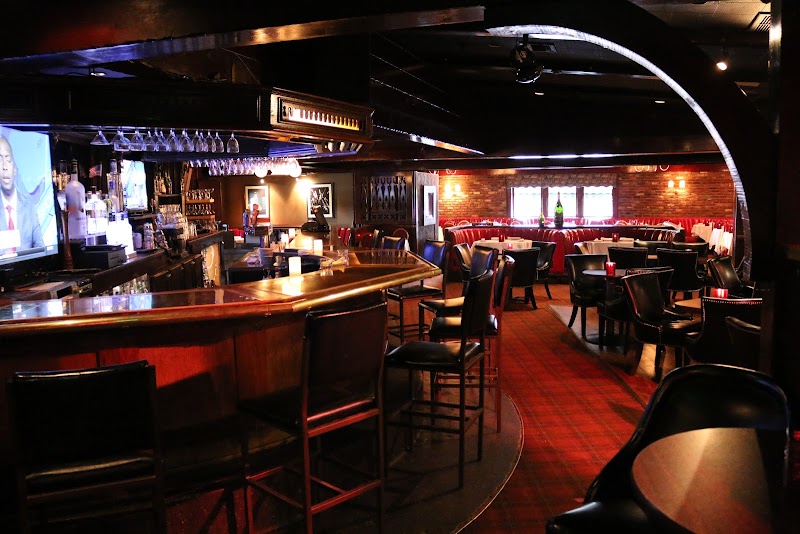 The Smoke House Restaurant in Burbank, California, United States