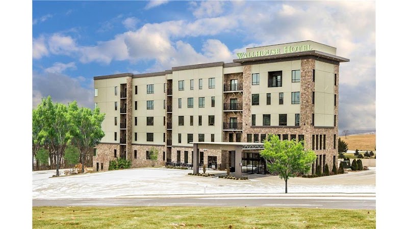 The Wallhouse Hotel in Millersburg, Ohio, United States