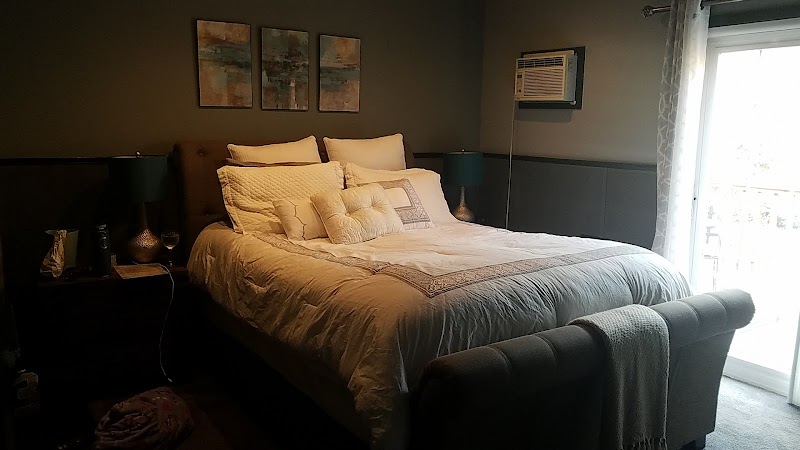 The Well Made Bed and Breakfast in Chelan, Washington, United States