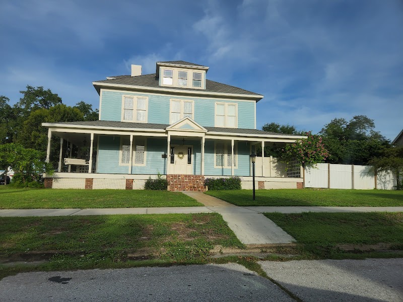 Three Oaks Motel in Titusville, Florida, United States