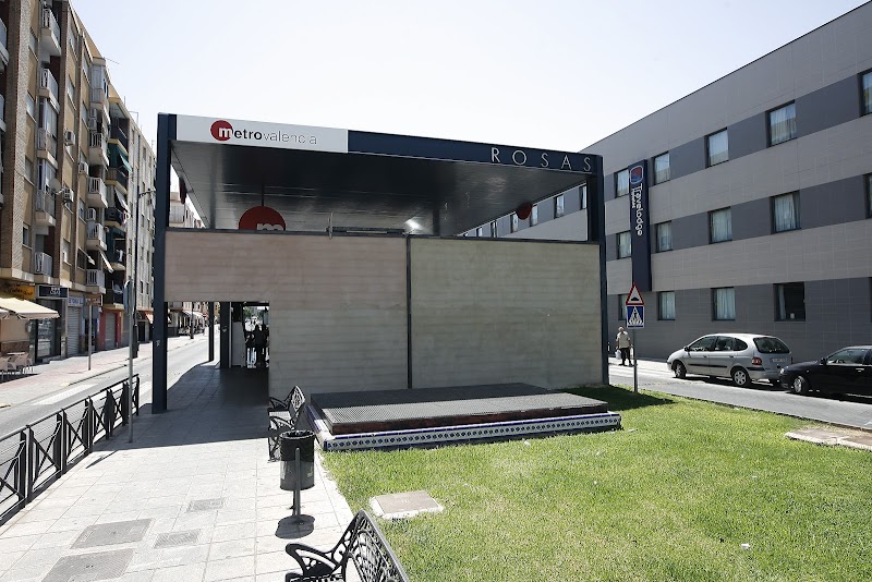 Travelodge Valencia Aeropuerto in Manises, Spain