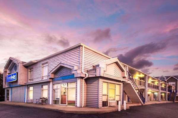 Travelodge by Wyndham Virginia Beach in Virginia Beach, Virginia, United States