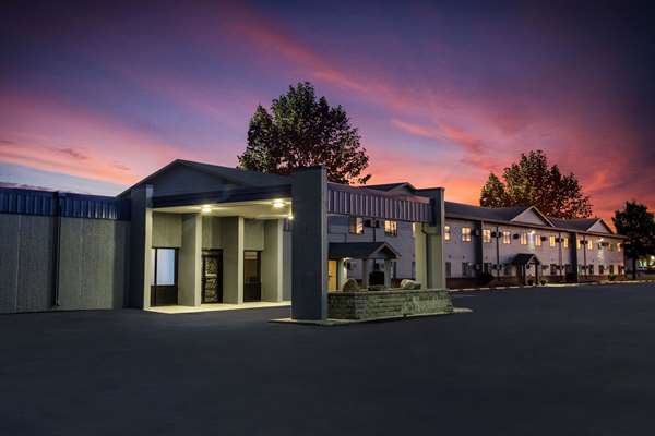 Travelodge by Wyndham Wahpeton in Wahpeton, North Dakota, United States