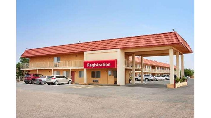 Travelodge by Wyndham Winslow in Winslow, Arizona, United States