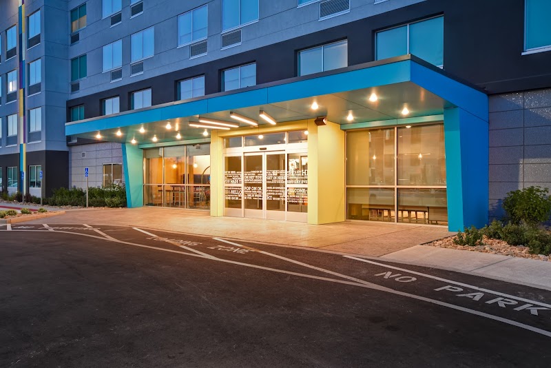 Tru by Hilton Salt Lake City Airport in West Valley City, Utah, United States