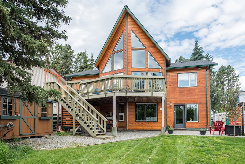 Urban Caribou Bed & Breakfast in Whitehorse, Canada