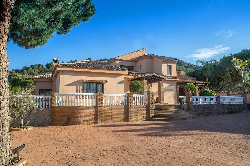 Villa Conmigo Bed & Breakfast in Alhaurin de la Torre, Spain