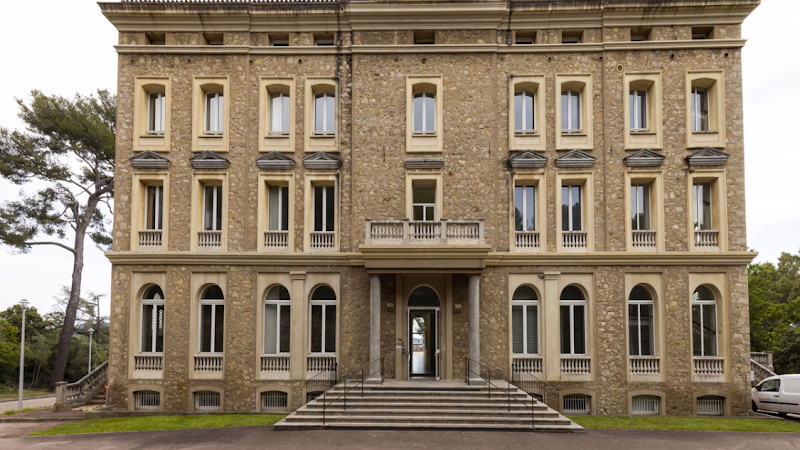 Villa Les Tamaris in La Londe-les-Maures, France