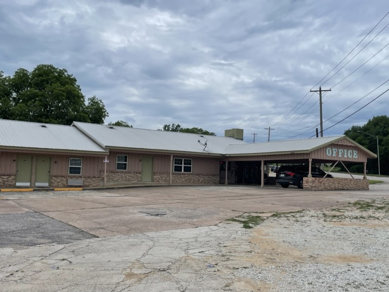 Village Inn Motel in Ada, Oklahoma, United States
