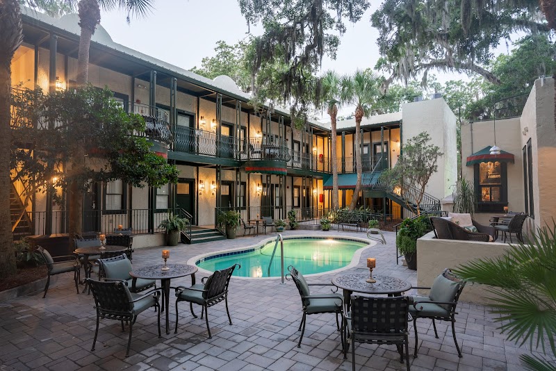 Village Inn & Pub in St. Simons, Georgia, United States