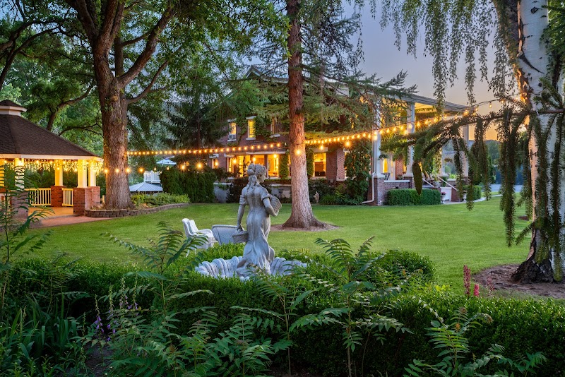 Warm Springs Inn & Winery in Wenatchee, Washington, United States