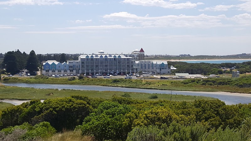 Warrnambool Beach Backpackers in Warrnambool, Australia