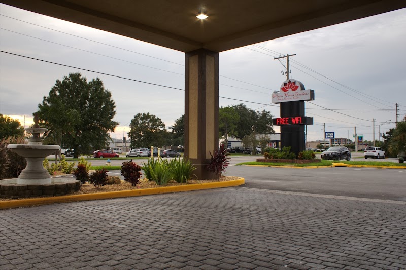 Winter Haven Gardens Inn and Banquet Center in Winter Haven, Florida, United States