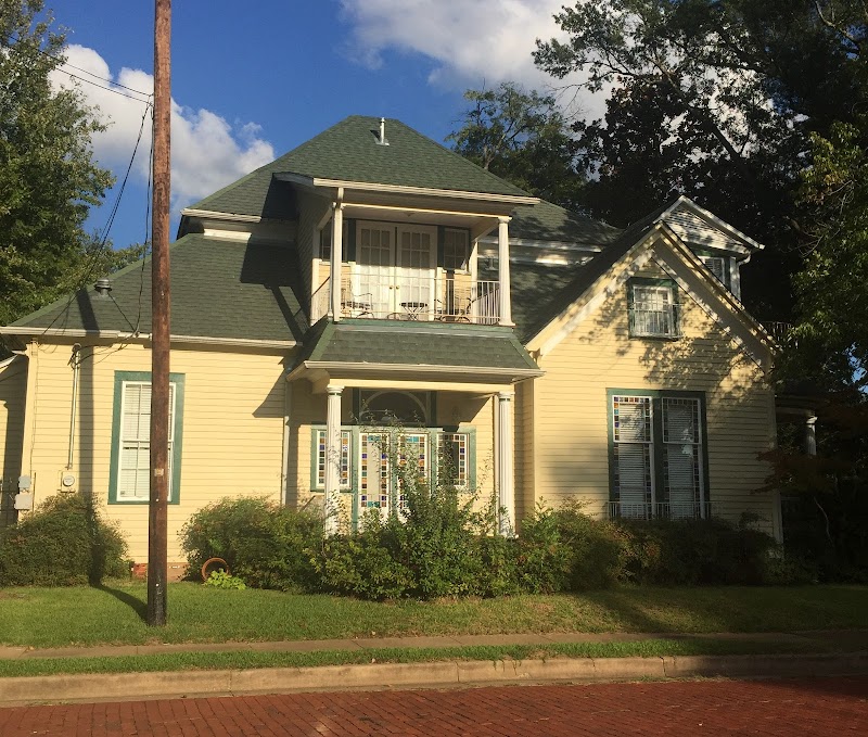 Woldert-Spence Manor in Tyler, Texas, United States