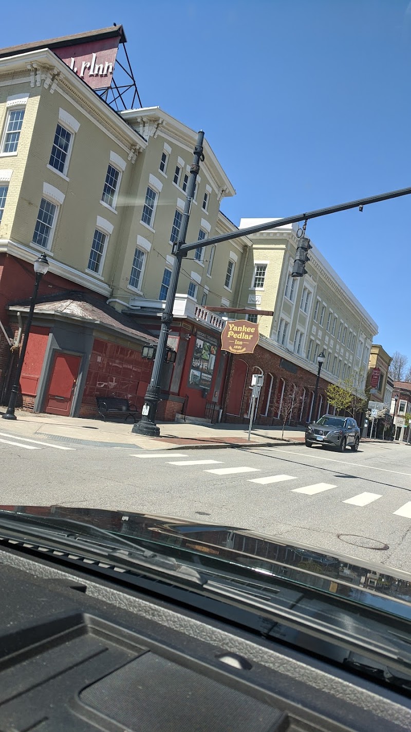 Yankee Pedlar Inn in Torrington, Connecticut, United States