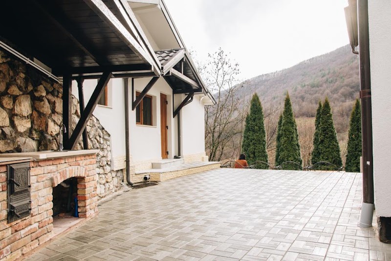 Casa de Oaspeți Cerna in Hunedoara, Romania