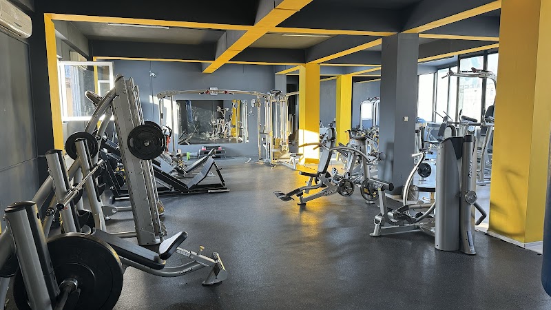 Complex Seasons in Onesti, Romania