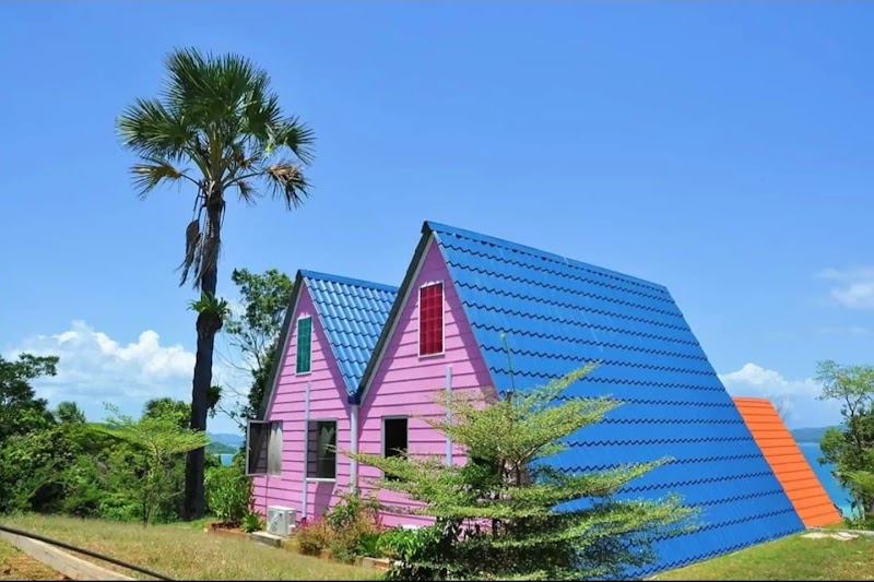 Dreamland Beach Holiday in Kudat, Malaysia