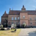 Holckenhavn Castle
