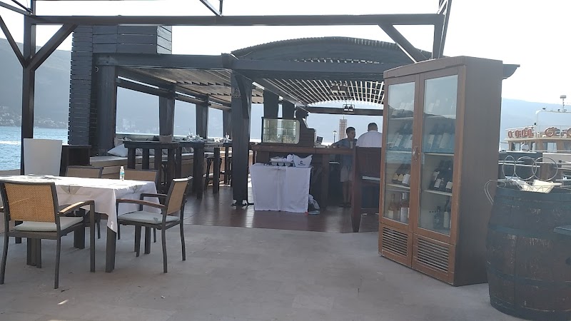 Hotel Admiral in Herceg Novi, Montenegro