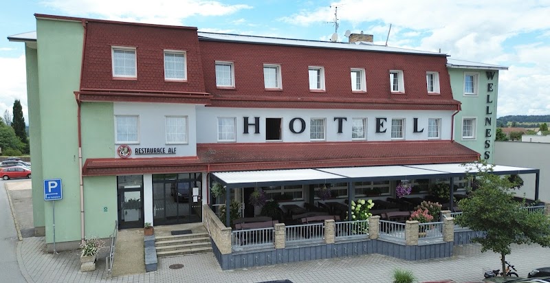 Hotel Alf in Lanskroun, Czechia