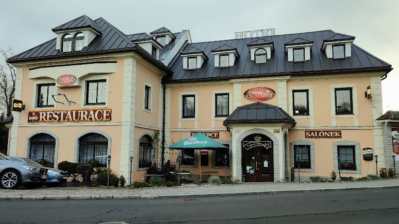 Hotel Bohemia Excellent in Klasterec nad Ohri, Czechia