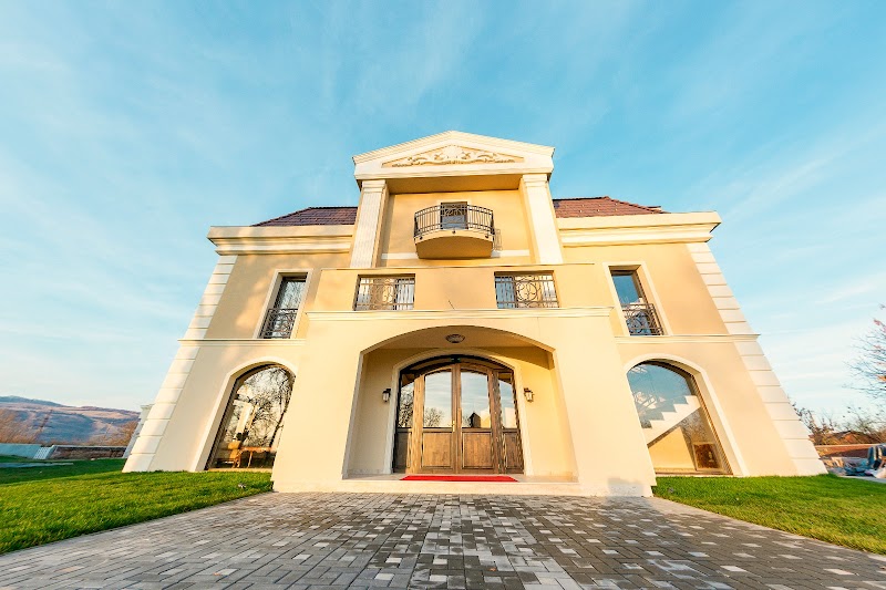 Hotel Cardinal in Alba Iulia, Romania