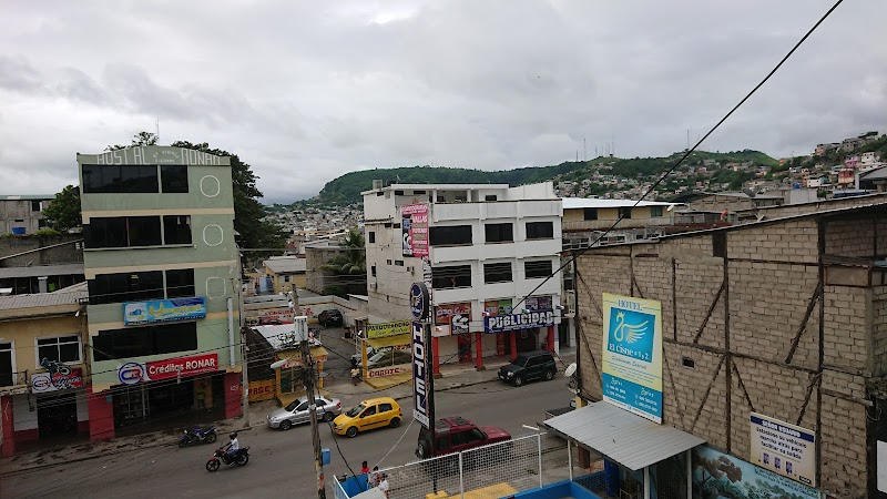 Hotel El Cisne in La Mana, Ecuador