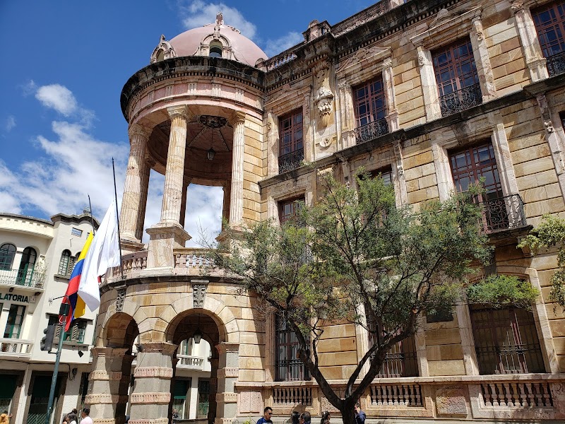 Hotel Forum in Cuenca, Ecuador