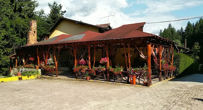 Hotel Gambrinus in Lupeni, Romania