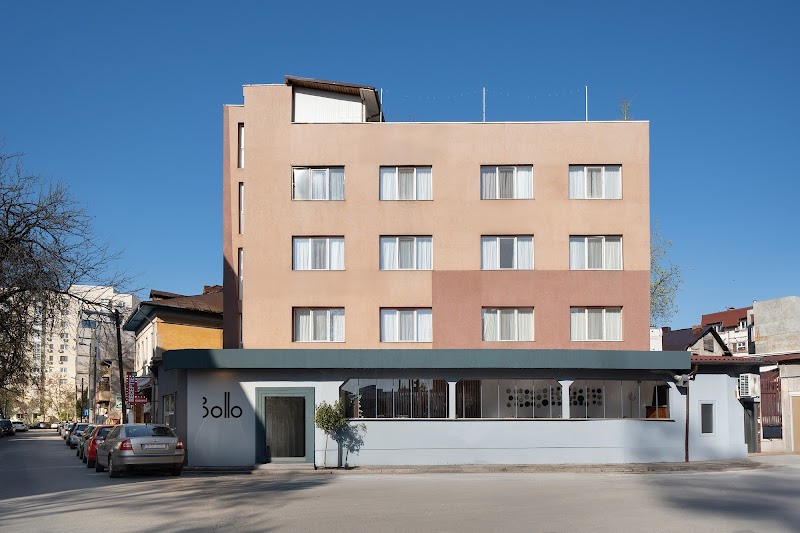 Hotel Graffiti in Bistrita, Romania