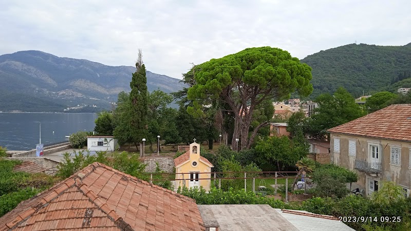 Hotel Kamelia in Tivat, Montenegro