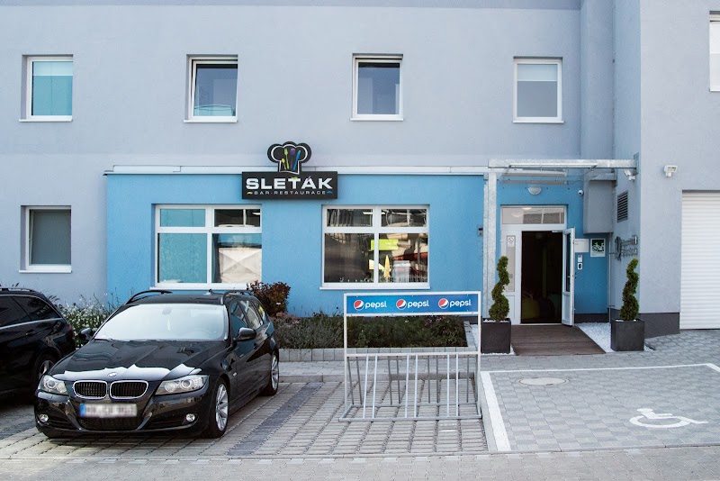 Hotel La Park in Kladno, Czechia