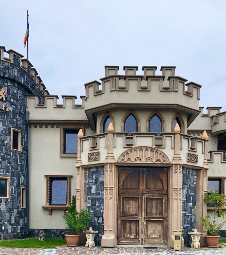 Hotel LaCetate in Pitesti, Romania