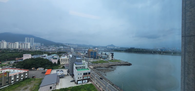 Hotel Lacky Gwangyang in Gwangyang, Korea, South