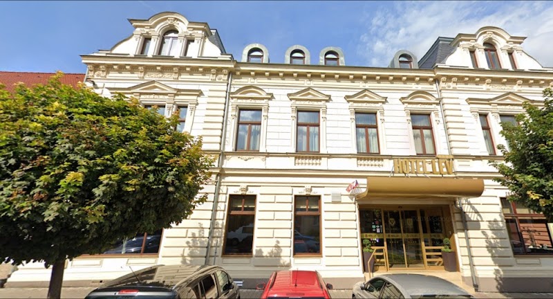 Hotel Lev in Lovosice, Czechia